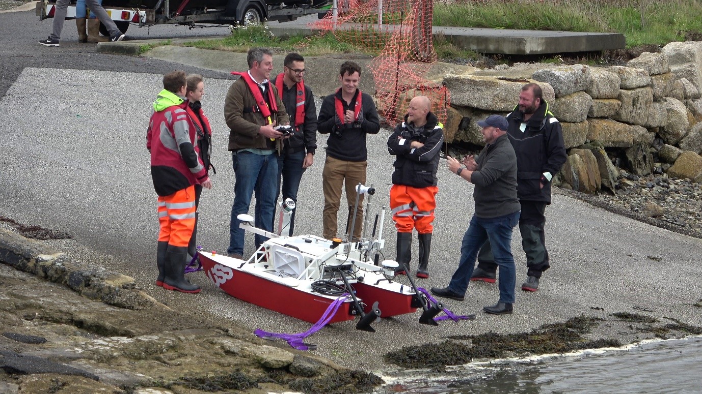 safety briefing during the MBES course in Hayle Harbour Sep 2019